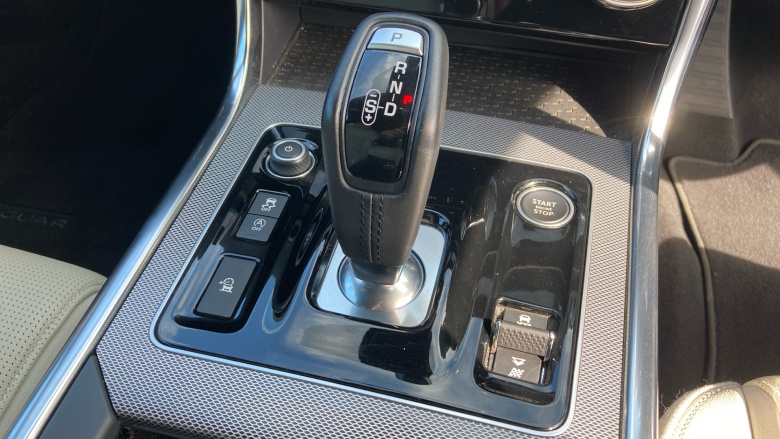 Jaguar XE 2.0 R-Dynamic S 4dr Auto Petrol Saloon